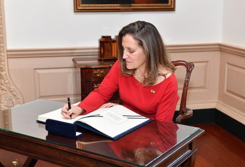 1024px-Canadian_Foreign_Minister_Chrystia_Freeland_signs_the_Department_of_State_Guest_Book_-_2018_28175736828.jpg