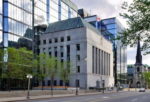 bank-of-canada-buying-government-bonds.jpg